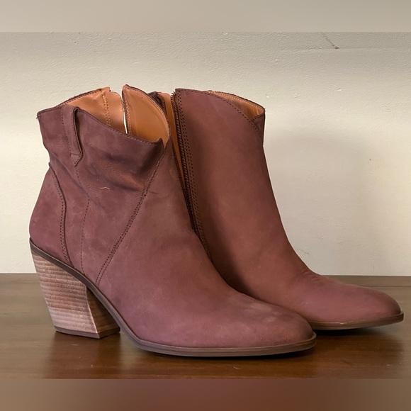 Lucky Brand Shoes - Lucky Loxona Western Ankle Boot